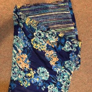 Women’s Blue Floral Shimmery Infinity Scarf (EUC)